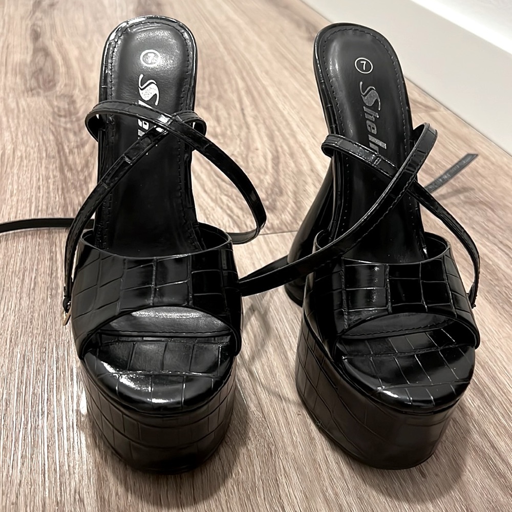 Platform heels